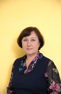 Воспитатель высшей категории Младова Елена Витальевна Воспитатель высшей категории Младова Елена Витальевна